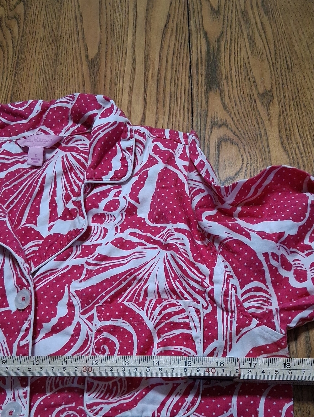 LILLY PULITZER Womens SHIRT SMALL TOP BLOUSE Used PINK Preowned Long Sleeves - Picture 3 of 5